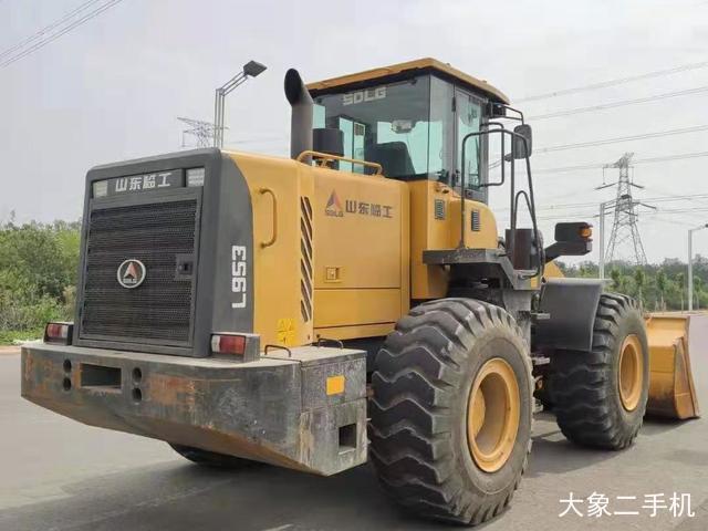 山东临工 LG953 装载机