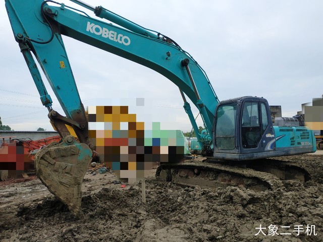 神钢 SK350LC-8 挖掘机