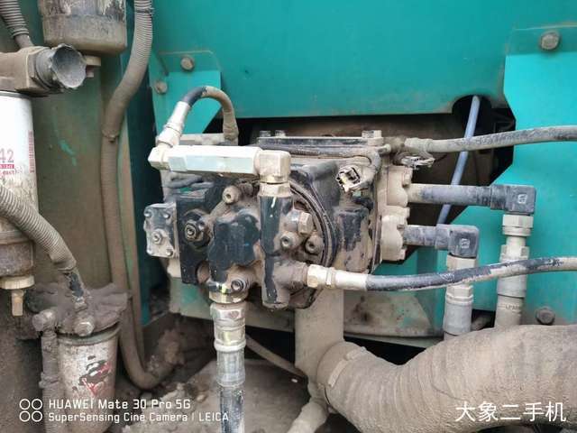 神钢 SK140LC-8 挖掘机