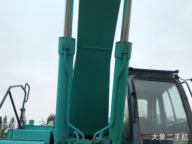 神钢 SK460-8 挖掘机