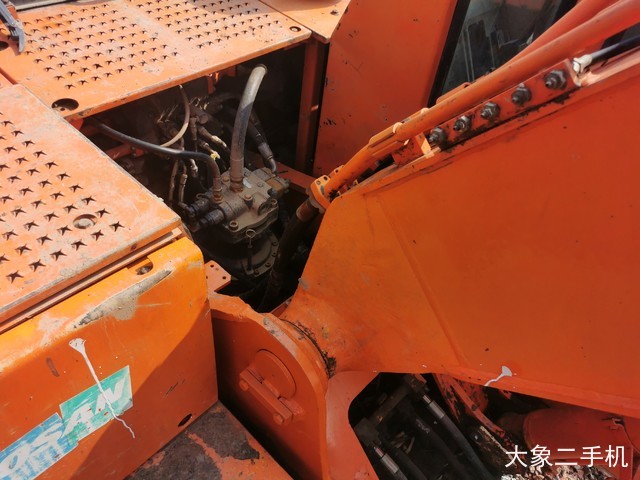 斗山 DH225LC-9 挖掘机