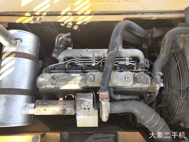 三一重工 SY215C-9 挖掘机