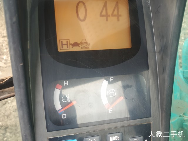 神钢 SK350LC-8 挖掘机