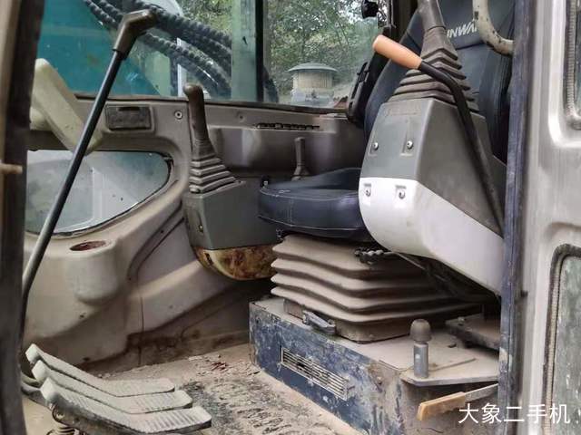 山河智能 SWE90E 挖掘机