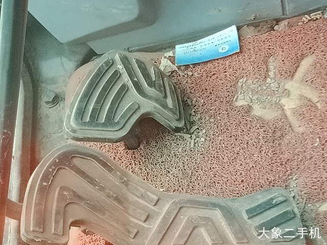 现代 R75BVS 挖掘机