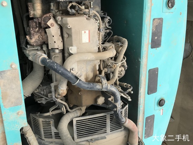 神钢 SK210LC-8 挖掘机