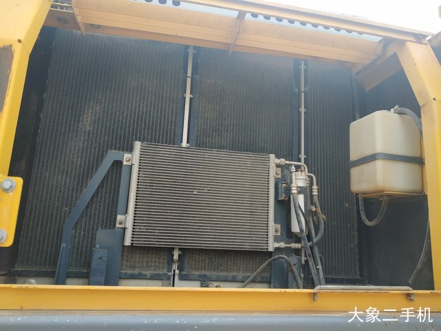 徐工 XE370CA 挖掘机