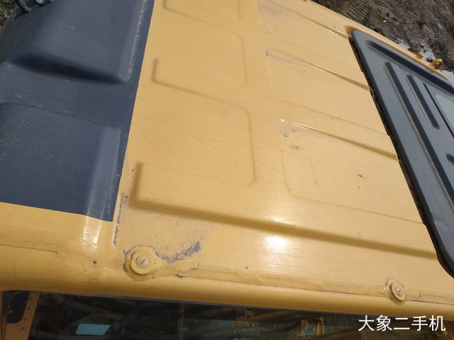 小松 PC130-8M0 挖掘机