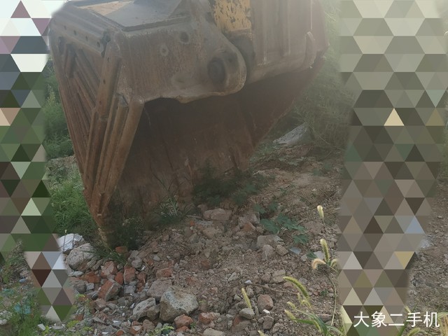 徐工 XE370CA 挖掘机