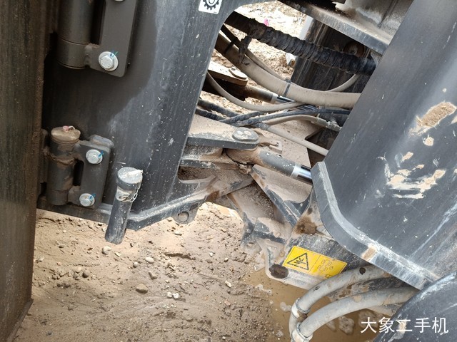 山东临工 L955F 装载机