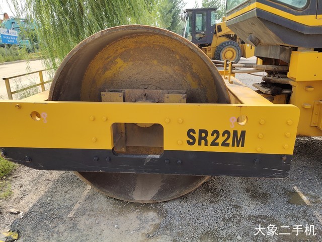 龙工 LG523A6 压路机