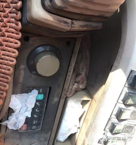 斗山 DH300LC-7 挖掘机