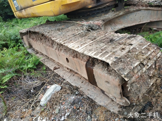 小松 PC220-7 挖掘机