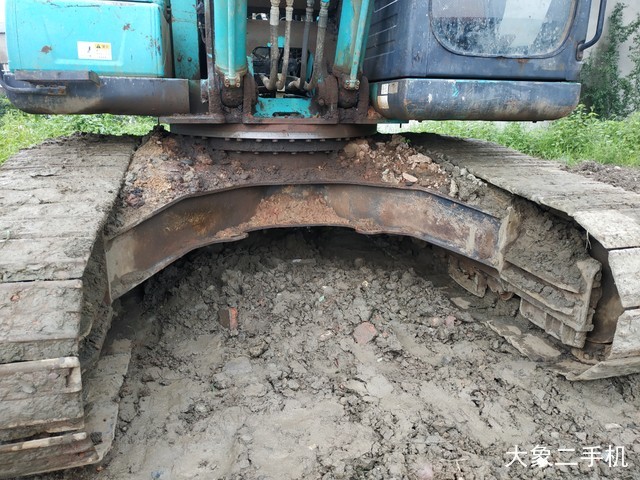 神钢 SK250-8 挖掘机