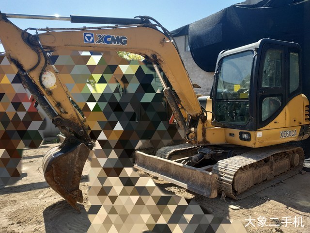 徐工 XE60CA 挖掘机