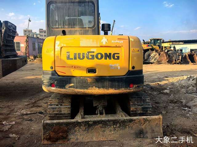 柳工 CLG906D 挖掘机