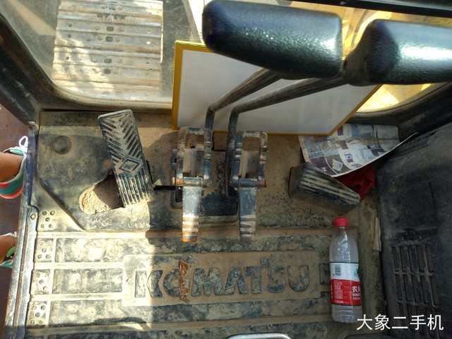 小松 PC56-7 挖掘机