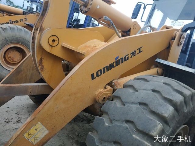 龙工 LG862N 装载机
