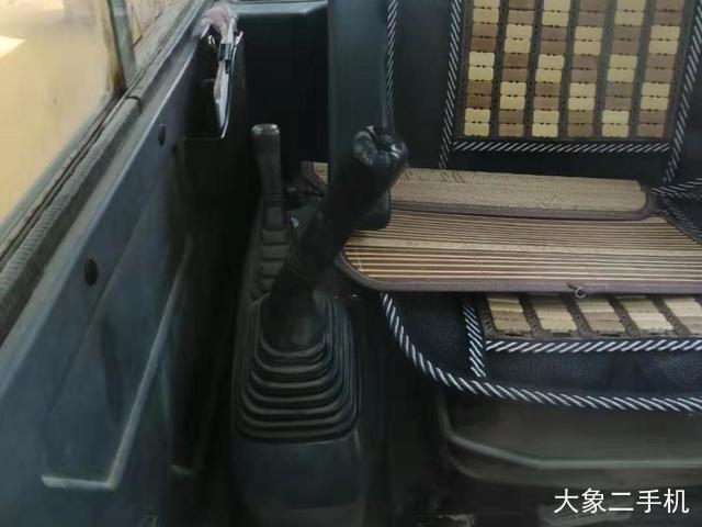 三一重工 SY65C-9 挖掘机