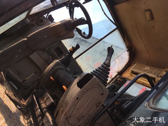 现代 R60W-7 挖掘机