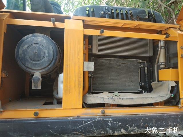 三一重工 SY235C-9 挖掘机