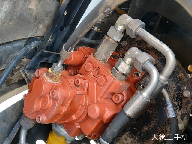 柳工 CLG908D 挖掘机