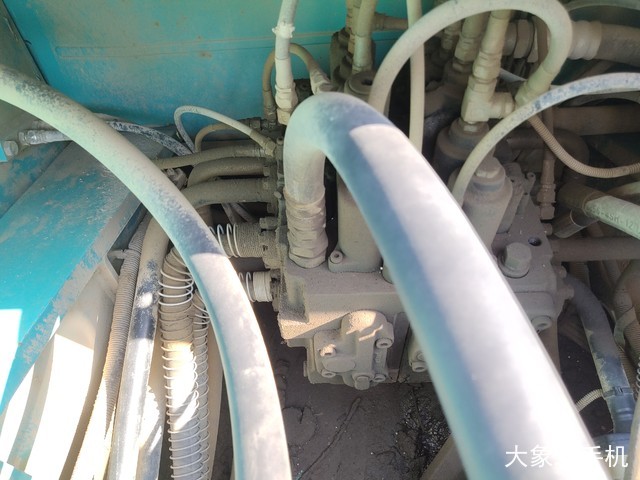神钢 SK350LC-8 挖掘机