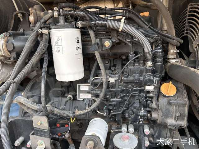 山东临工 E660F 挖掘机