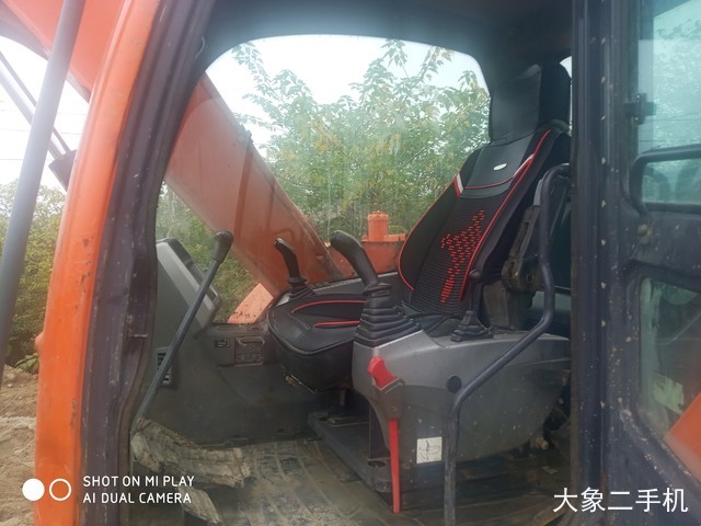 斗山 DX75-9C 挖掘机