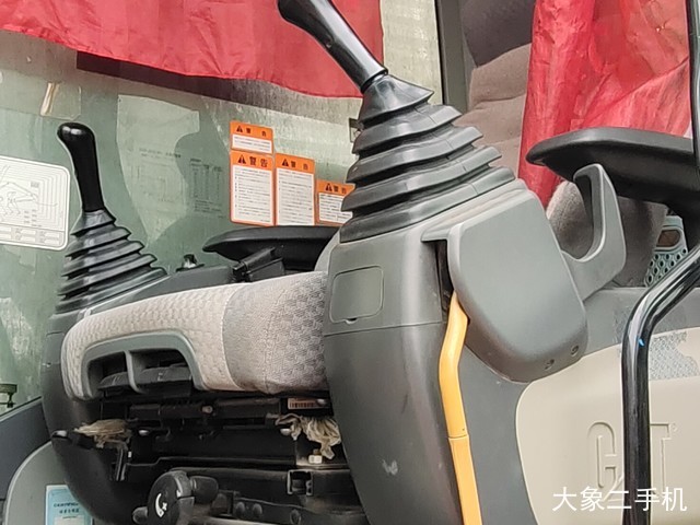 卡特彼勒 320DGC液压 挖掘机