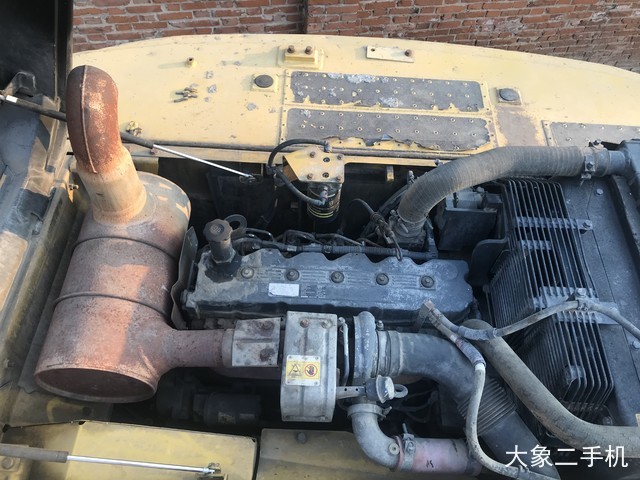 小松 PC220-8M0 挖掘机