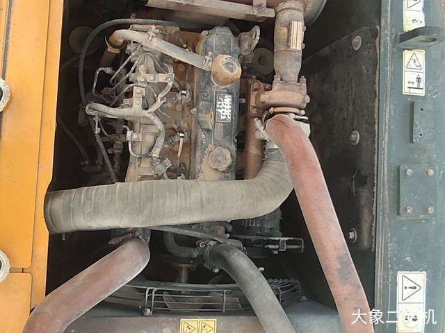 现代 R150LVS 挖掘机