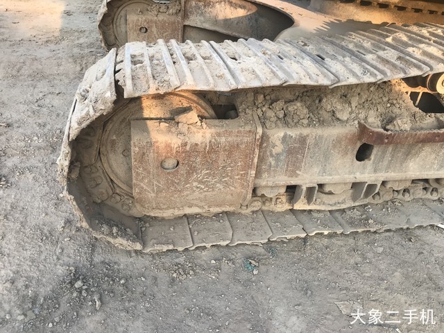 小松 PC220-8M0 挖掘机