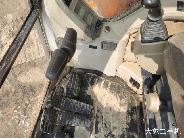 斗山 DH225LC-9 挖掘机