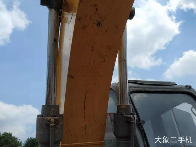 徐工 XE135B 挖掘机