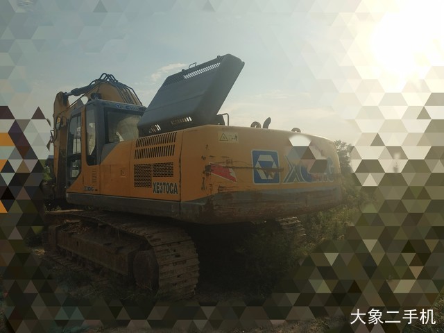 徐工 XE370CA 挖掘机