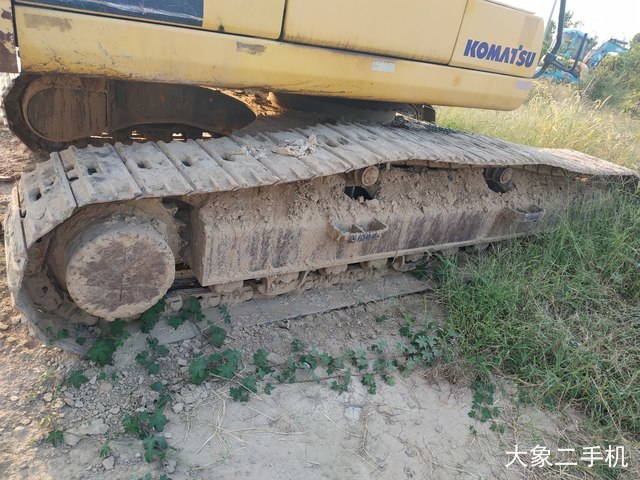 小松 PC240LC-8 挖掘机