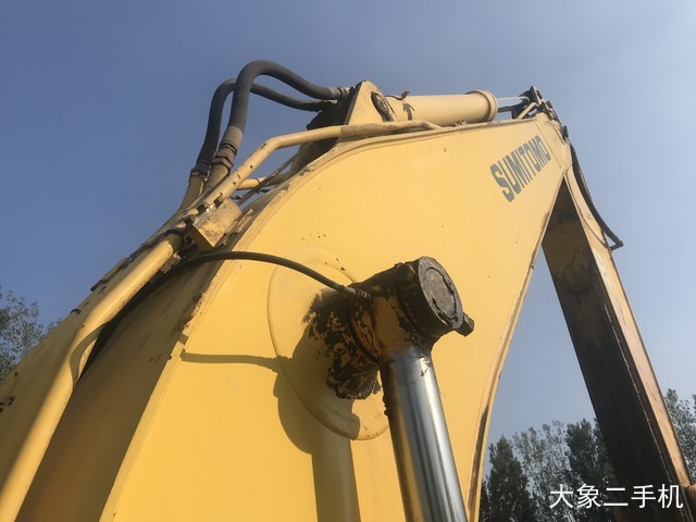 住友 SH210-5 挖掘机