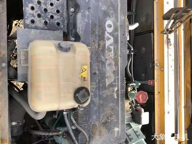 沃尔沃 EC480DL 挖掘机