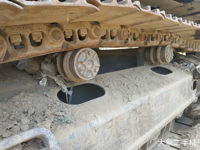 沃尔沃 EC210BLC 挖掘机