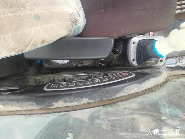 杰西博 JCB220 挖掘机