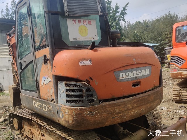 斗山 DH60-7 挖掘机