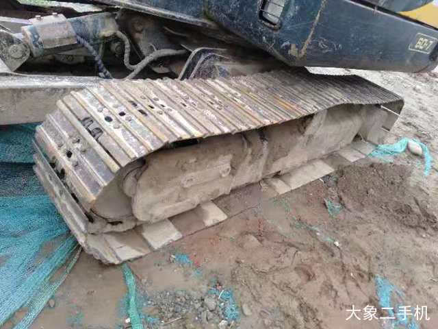 现代 R60-7 挖掘机