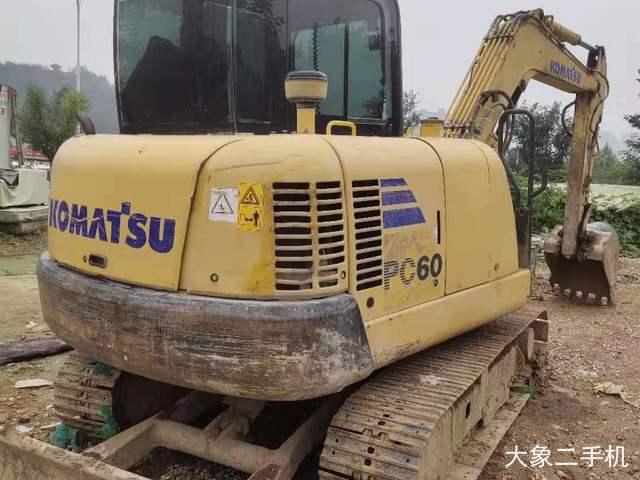 小松 PC60-8 挖掘机