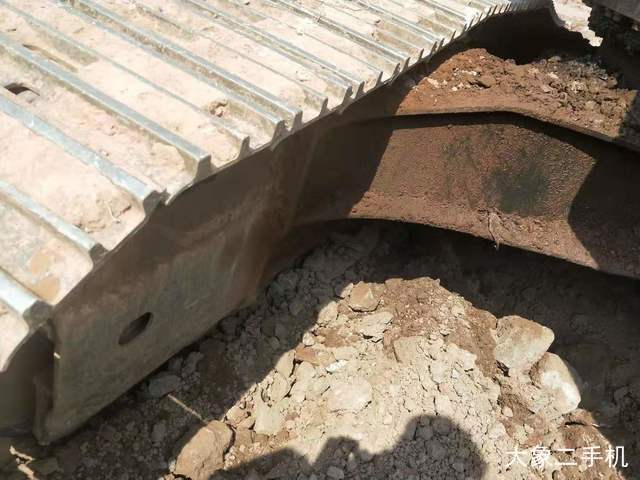 小松 PC200-8 挖掘机