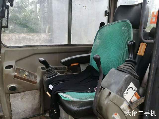 玉柴 YC60-8 挖掘机