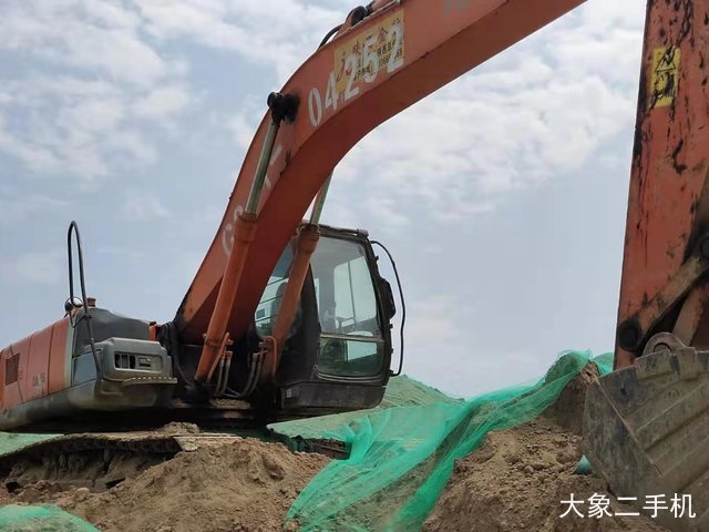 日立 ZX240-3G 挖掘机