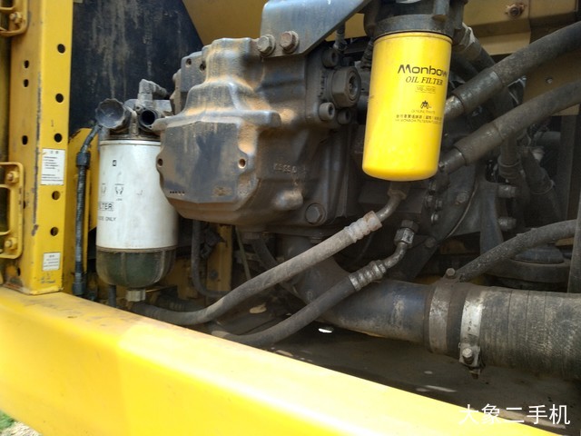 小松 PC220-8M0 挖掘机