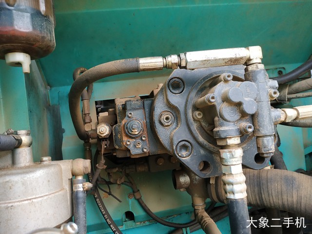 神钢 SK250-8 挖掘机