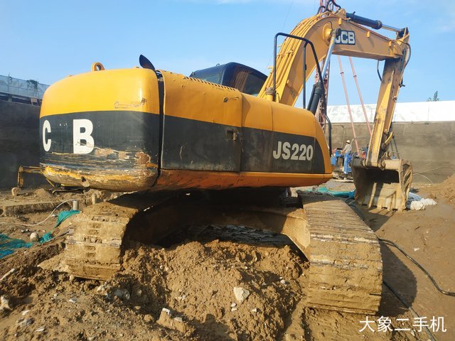 杰西博 JCB220 挖掘机